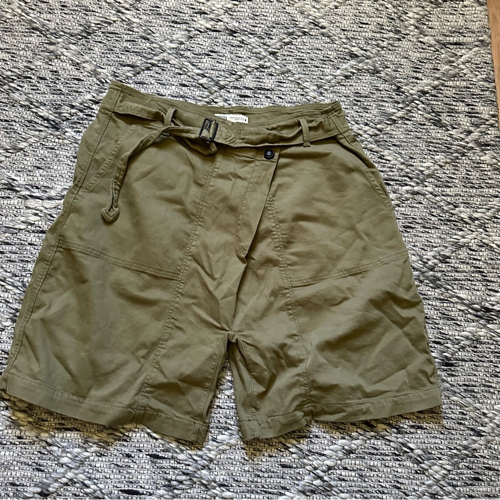Zara Khaki Cargo Shorts with Belt